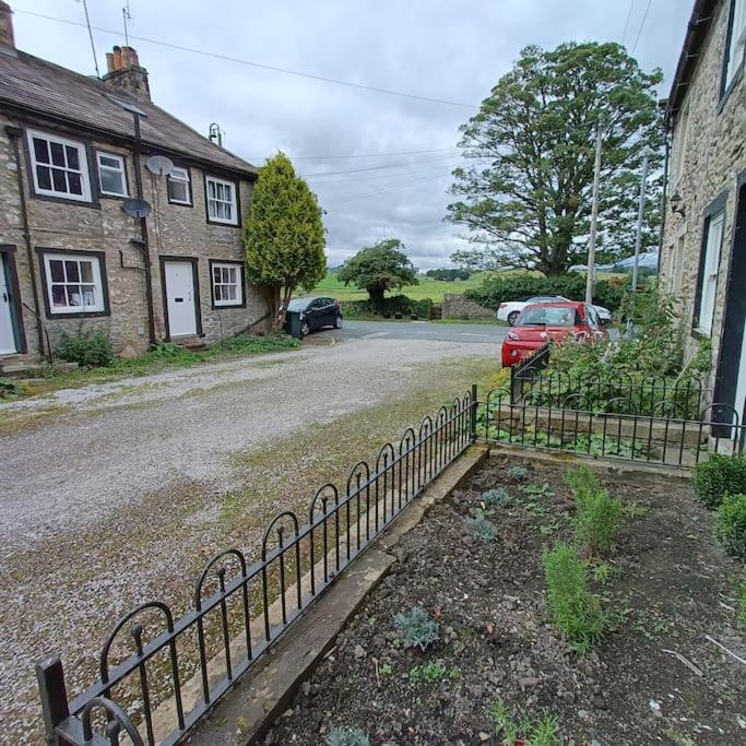 Cosy Cottage In The Yorkshire Dales 斯基普顿 外观 照片